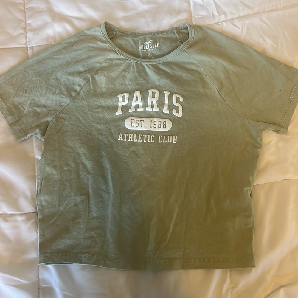Hollister “Paris” Cropped Short-Sleeve Top